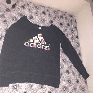 Adidas Sweatshirt